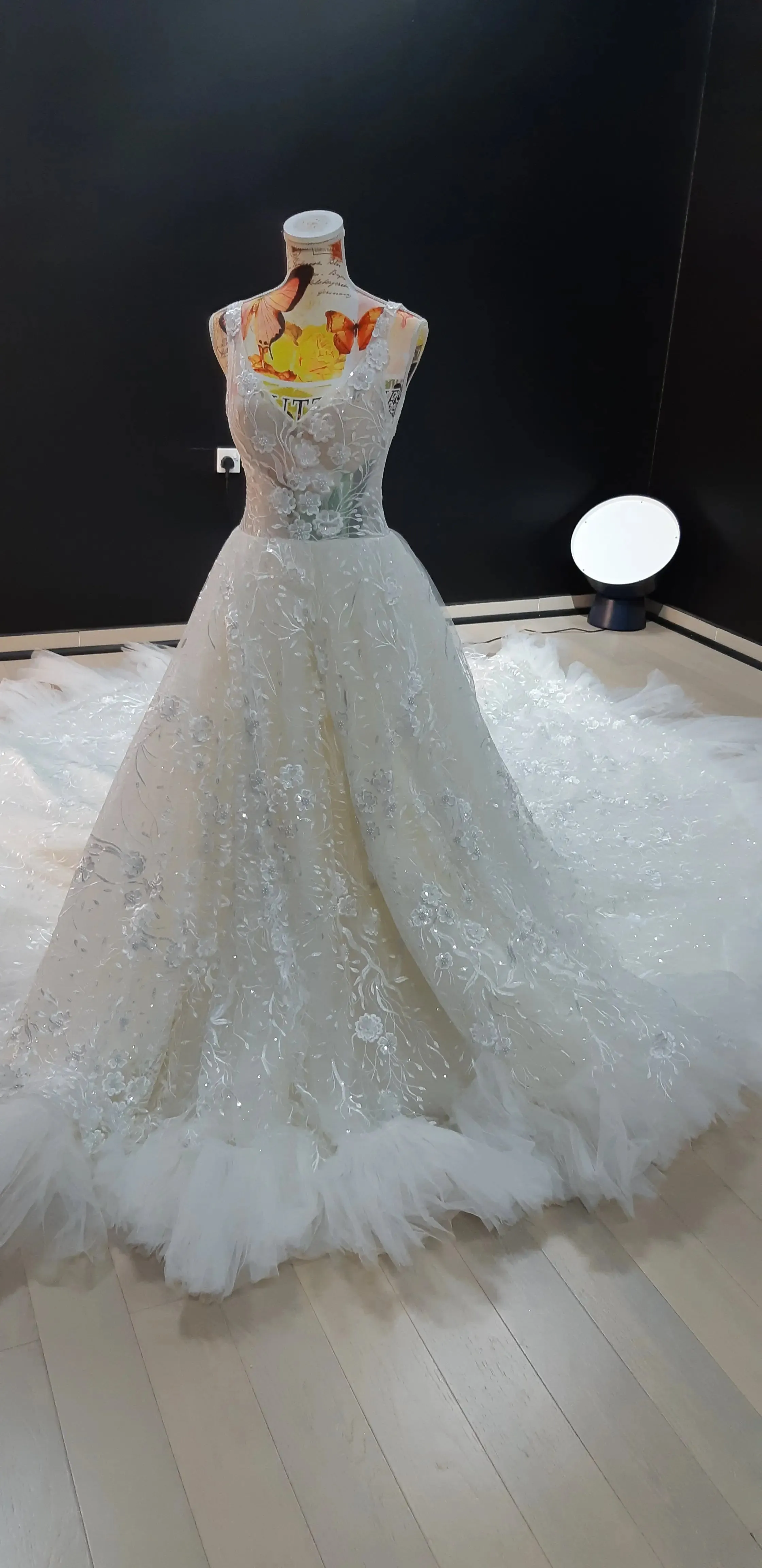 AFWLesly Unique Laced luxury wedding strap dress