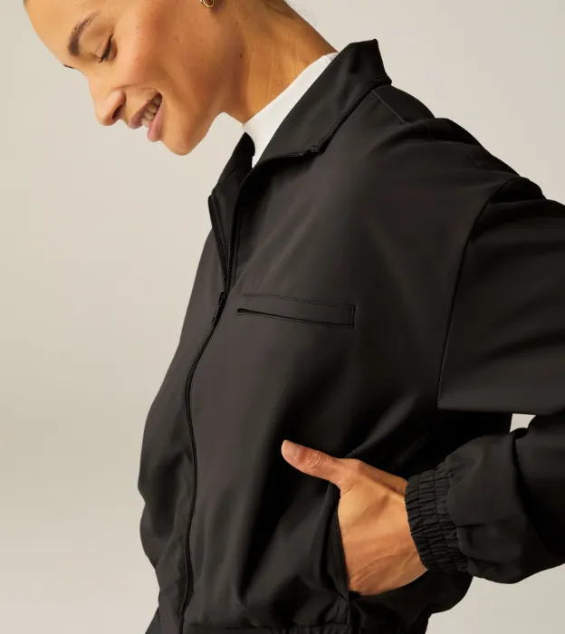 Beyond Yoga Status Pocket Sleeve Cropped Jacket