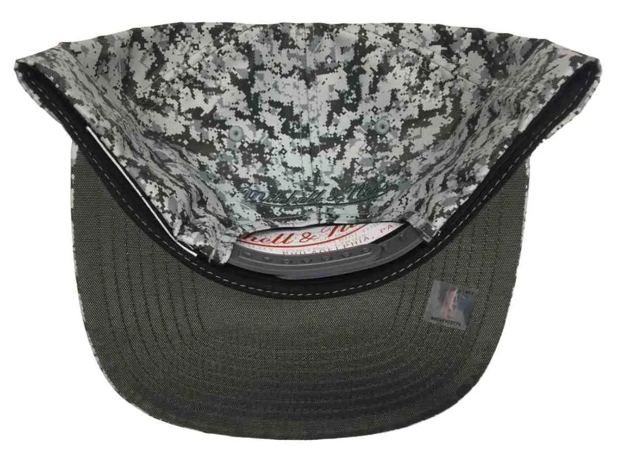 Charlotte Hornets Mitchell & Ness Gray Digi Camo Snapback Flat Bill Hat Cap