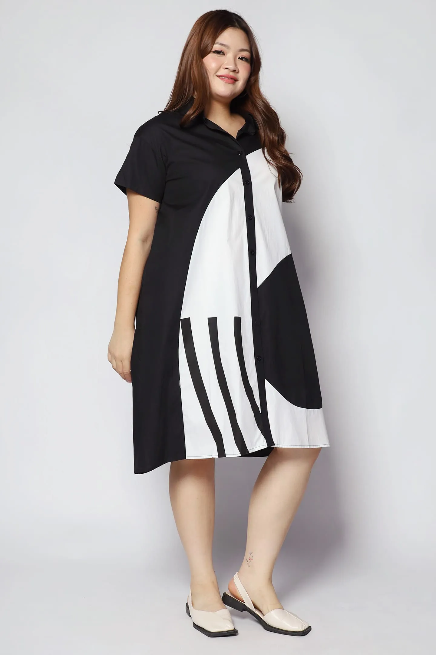 Cody Dress in Black/White