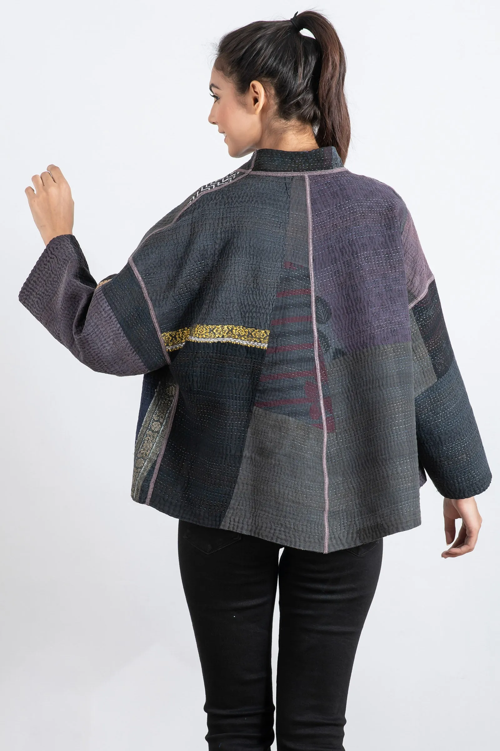 COTTON SILK SW PATCH KANTHA STAND COLLAR CROPPED JACKET