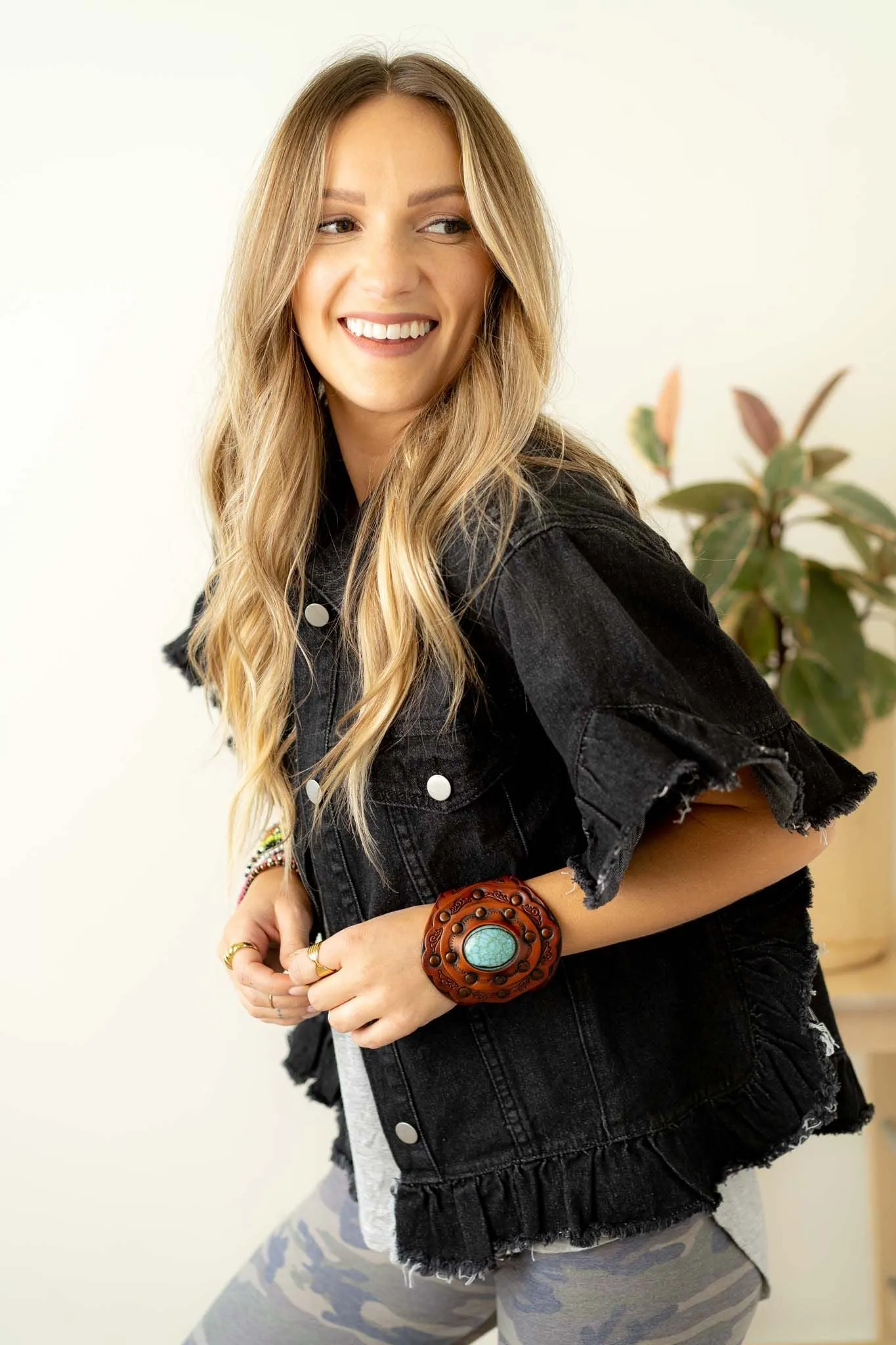 Scottie Ruffle Denim Jacket - Black