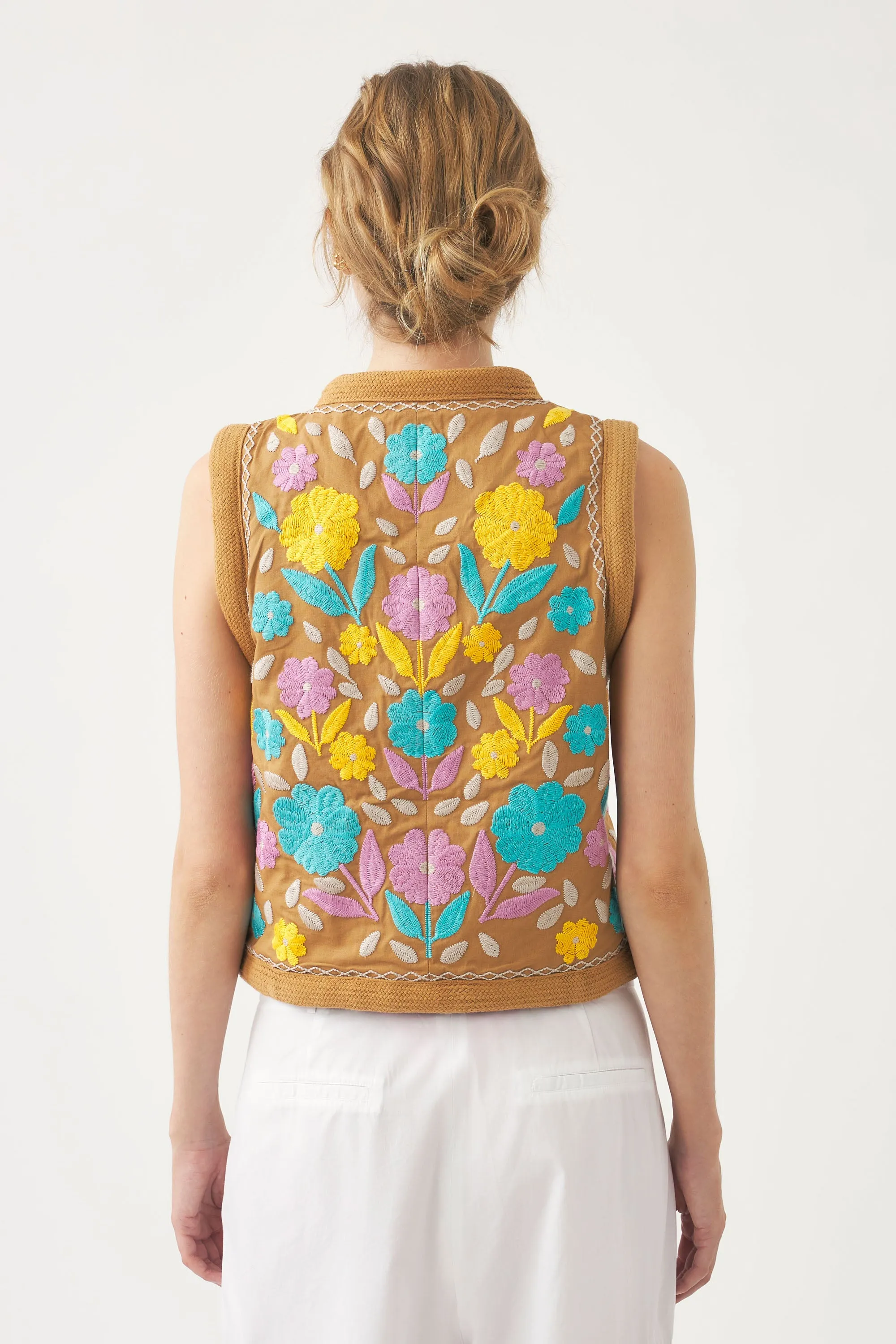 Tady Embroidered Sleeveless Gilet