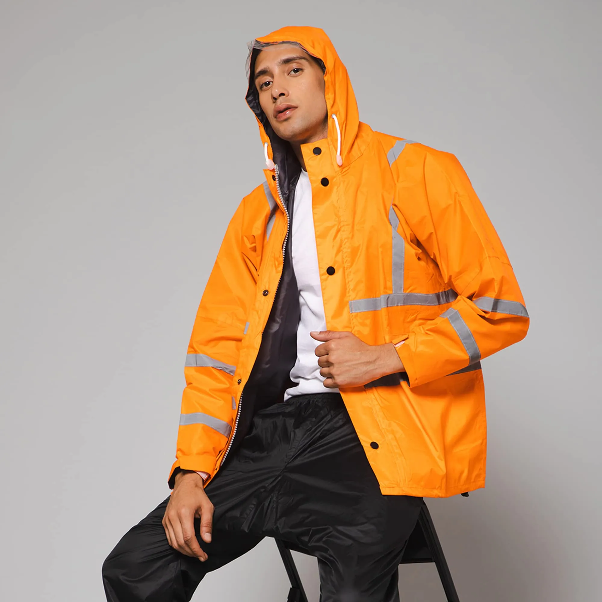 THE CLOWNFISH Leroy Series Rain Coat for Men Waterproof for Bike Raincoat for Men with Hood. Set of Orange Jacket with Black Trouser (X-Large)